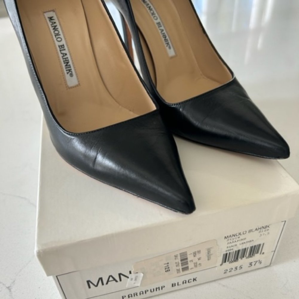 Manolo Blahnik Para Pump